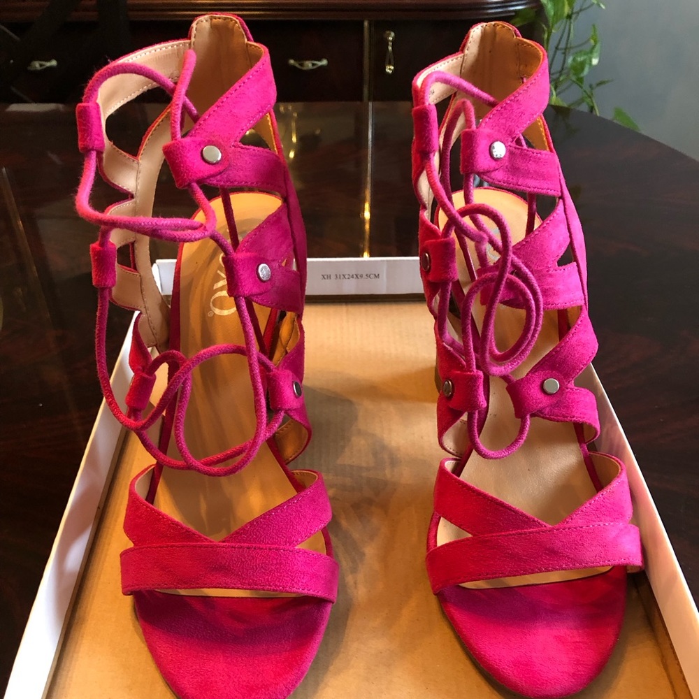 Women’s shoes.